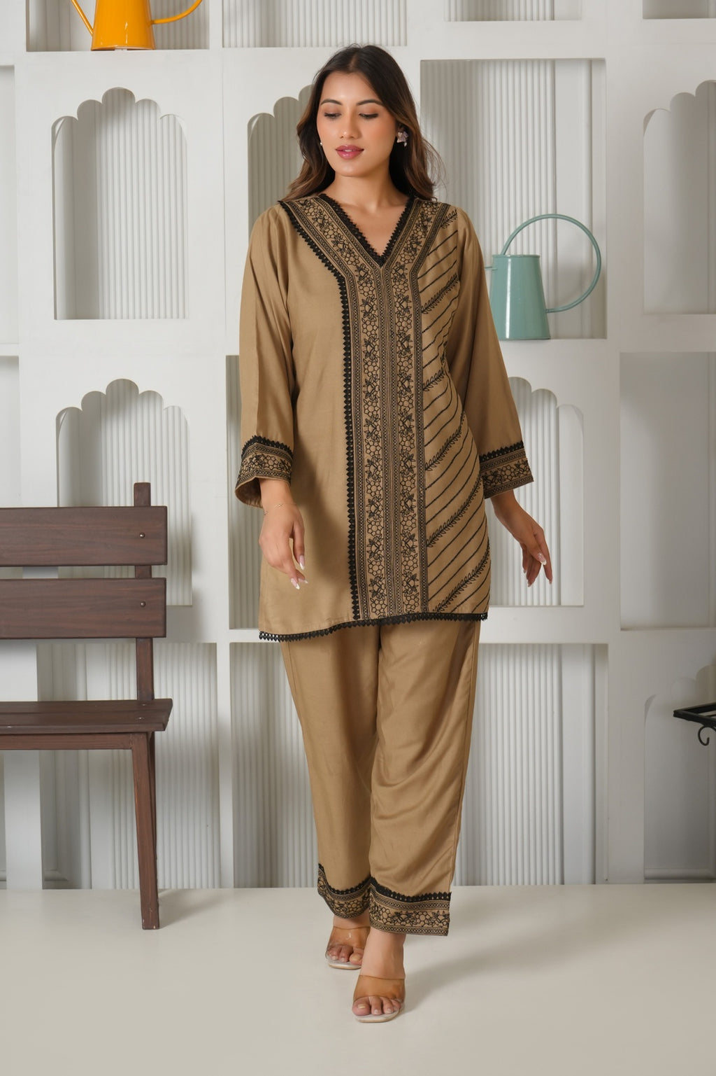 Hazel Bloom - S - M - L - XL -  2XL - 3XL